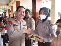 Wakapolda NTB Menjadi Inspektur Upacara Peringatan HUT ke 42 Satpam