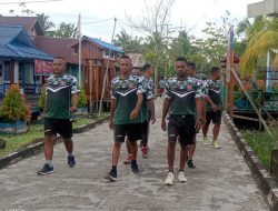Jaga Kebugaran Tubuh, Babinsa Koramil Atsj Lakukan Olah Raga Lari