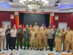 Dansatgas Pamtas Yonif 645/Gardatama Yudha Hadiri Rapat Pembahasan Pembangunan Pusat Logistik