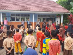 Tepis Isu Miring Soal Penculikan Anak, Polsek Gelumbang Lakukan Penyuluhan Dan Sosialisasi Di Sekolah
