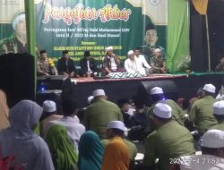 Menambah Pengetahuan dan Keimanan, Babinsa Koramil Boyolali Hadiri Peringatan Israj Mi’raj dan Haul Massal