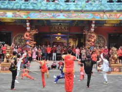 Rajut Keharmonisan dan Kerukunan Umat Beragama, Danrem Wijayakusuma Hadiri Festival Cap Gomeh 2023