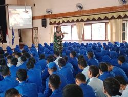 Peduli Kepada Generasi Penerus Bangsa, Danramil 0808/16 Talun Berikan Materi Wawasan Kebangsaan