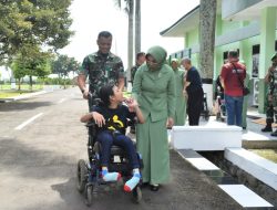Seating Clinic dan Serah Terima Kursi Roda Adaptif Kepada Penyandang Disabilitas Ganda Banyumas