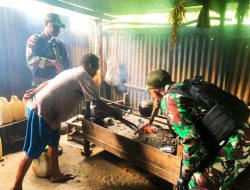 Satgas Pamtas Yonif 725/Woroagi Serbu Dapur Warga Kampung Kamka di Perbatasan