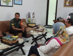 Babinsa Koramil 0818/22 Tumpang Berperan Aktif Dalam Mencegah Stunting di Wilayah Binaan