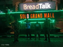 Patroli Malam, Piket Koramil 01/Laweyan Sisir Setiap Sudut Wilayah Kecamatan Laweyan