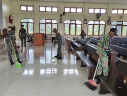 22 Personel Kodim 1715/Yahukimo Turun Bersihkan Gereja Santo Yosep Dekai
