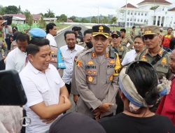 Kapolres Lotara Turun Langsung Berikan Pengawalan dan Pengamanan Aksi Unjuk Rasa