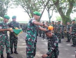 Tradisi Masuk Satuan, 16 Prajurit Sah Jadi Warga Baru Yonif Mekanis 741/GN