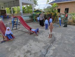 Babinsa Suyono Tanamkan Semangat, Solidaritas Dan Kerjasama Yang Baik Kepada Murid Paud Desa Binaan