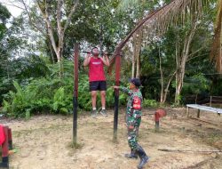 Bantu Wujudkan Cita-Cita, Satgas Pamtas RI-Malaysia Yonarmed 19/105 Trk Bogani Latih Pemuda Perbatasan Untuk Menjadi Prajurit TNI
