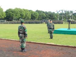 Kasdivif 2 Kostrad Pimpin Upacara Bendera 17 Februari 2023