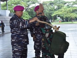 Gubernur AAL Lepas Lattek Diko Taruna AAL Tingkat II Korps Marinir