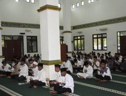 Prajurit Kodam XVIII/Kasuari Ikuti Istigasah Kubra Peringati Isra’ Mi’raj 1444 H