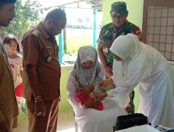 Babinsa Koramil 05/Idr Dampingi Imunisasi Di Wilayah Desa Binaan