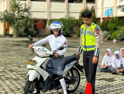 Sat Lantas Polres Mura Enim Berikan Pelatihan Safety Riding ke Pelajar