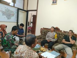 Sinergitas Tiga Pilar Joyotakan Mediasi dengan Tokoh Masyarakat Forum Peduli Lingkungan