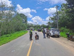 Satlantas Polres OKU Olah TKP Lakalantas yang Terjadi di Jalan Lintas Baturaja-Prabumulih