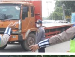 Ditlantas Polda Sumsel Melakukan Sosialisasi, Pengawasan dan Penertiban Truck Besar Angkutan Barang, Masuk Kota Palembang