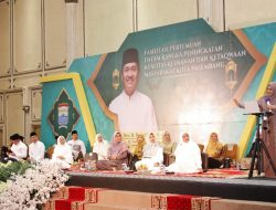 Tingkatkan Iman dan Taqwa, Ratu Dewa Hadirkan Aisyah Dahlan Di Pengajian Ibu-Ibu Se-Kota Palembang