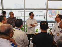 Menhub Budi Karya Tinjau Program NLE di Pelabuhan Tanjung Priok 