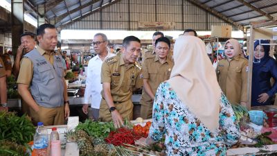 Pj Walikota Palembang Pantau Harga Kebutuhan Pokok Serta Pasar Murah