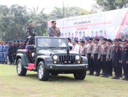 Kapolda Sumsel Irjen Pol A. Rachmad Wibowo,SIK bersama Kasatwil jajaran dan Forkompimda Provinsi Sumsel serta instansi Terkait lainnya melaksanakan Apel Siaga dan Simulasi Penanggulangan Kebakaran Hutan dan Lahan (Karhutla) Provinsi Sumatera Selatan (Sumsel) Tahun 2024