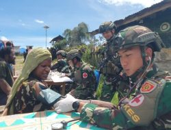 Baksos Satgas TNI Pengobatan Gratis Disambut Gembira Warga Gigobak