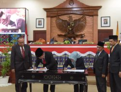 DPRD NTB Dan Pemerintah Provinsi NTB Tandatangani KUA PPAS APBD 2025
