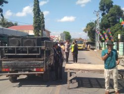 AMPPA Demo dan Tagih Janji PT STM, Jalan Lintas Lakey Dompu di Lumpuhkan