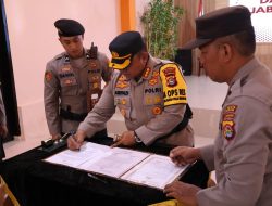 Pimpin Serah Terima Jabatan Kapolsek Mataram, Kapolresta Harapkan Lakukan Adaptasi Dengan Perubahan