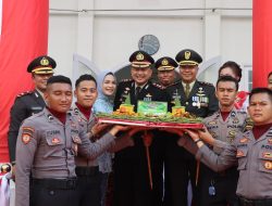 Kapolres Bima Kota Berikan Kejutan ke Kodim 1608/Bima di Hari Ulang Tahun TNI ke-79