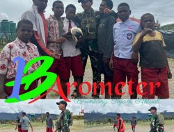 Yokatapa Residents Happily Welcomed Packages From The Indonesian Chief of Army Delivered by The Habema