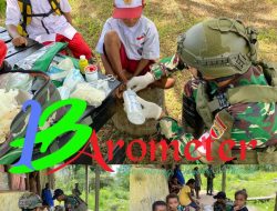 Peduli Kesehatan Masyarakat di Perbatasan RI-PNG, Satgas Yonif 131/BRS Beri Pengobatan Gratis Kepada Masyarakat