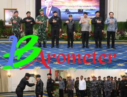 Wakil Presiden RI Terima Brevet Kehormatan Hiu Kencana TNI AL