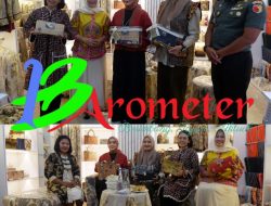 Dukung Ekonomi Keluarga, Ny. Ika Donatus Tampilkan Kerajinan Ecoprint di Hadapan Ketua Persit PD V/Brawijaya