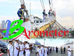 Pangkoarmada III Melepas KRI Bima Suci Kembali Ke Tanah Air