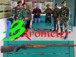 Hasil Buah Manis Pembinaan Teritorial, Warga Serahkan Senjata ke Satgas Pamtas Yonarmed 11 Kostrad