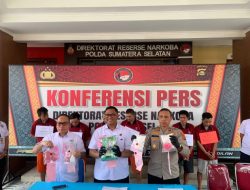 Setahun Melakoni Jual Beli Sabu dan Pil Ekstasi, Pria Paruh Baya Ditangkap Resnarkoba Polda Sumsel
