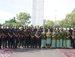 Peringati HUT ke-79 Komlekad, Hubdam Kasuari Ziarah ke TMP dan Anjangsana ke Rumah Veteran