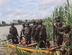 Satgas Yonif 144/JY Teguhkan Kedaulatan Negara dengan Patroli Patok di Perbatasan RI-PNG