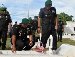 Dandim 1707/Merauke Ikuti Ziarah Rombongan Peringatan HUT ke-20 Korem 174/ATW