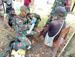 Satgas Pamtas Yonif 141/AYJP Hadirkan Bantuan Medis untuk Masyarakat di Daerah Perbatasan RI-PNG