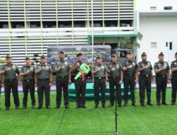 Danrem 044/Gapo Hadiri Penyerahan Kendaraan Swadaya Kodam II/Swj