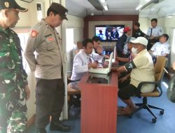 Koramil 0818/06 Bersama Muspika Dukung Pemeriksaan Kesehatan Gratis di Stasiun Sumberpucung