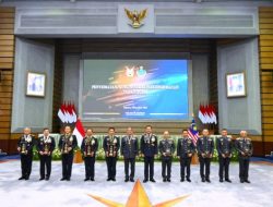 Pangkoops Udara I Hadiri Upacara Penganugerahan Bintang Swa Bhuwana Paksa Utama