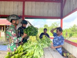 Rosita Satgas Habema Bahagiakan Warga Kampung Mumugu
