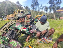 Satgas Habema Berikan Pelayanan Kesehatan Gratis untuk Warga Kampung Julukoma