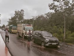 Minimalisir Kecelakaan, Satlantas dan DLLAJ Kubu Raya Gelar Patroli di Kawasan Rawan Banjir KM 39
